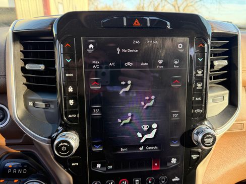 Used 2019 RAM 2500 Laramie image 14