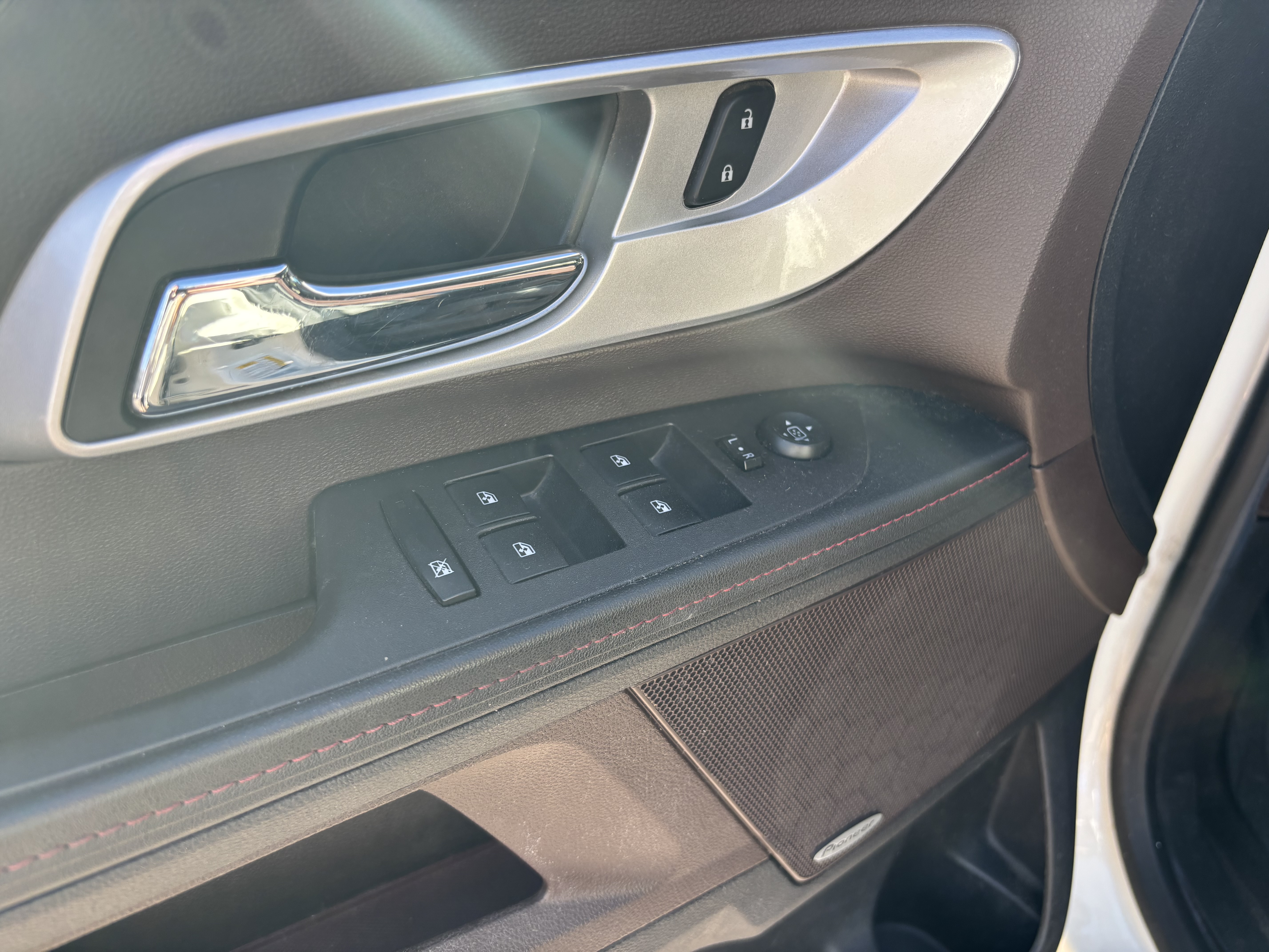 Used 2014 Chevrolet Equinox LT w/ Power Convenience Package AWD/4WD image 20