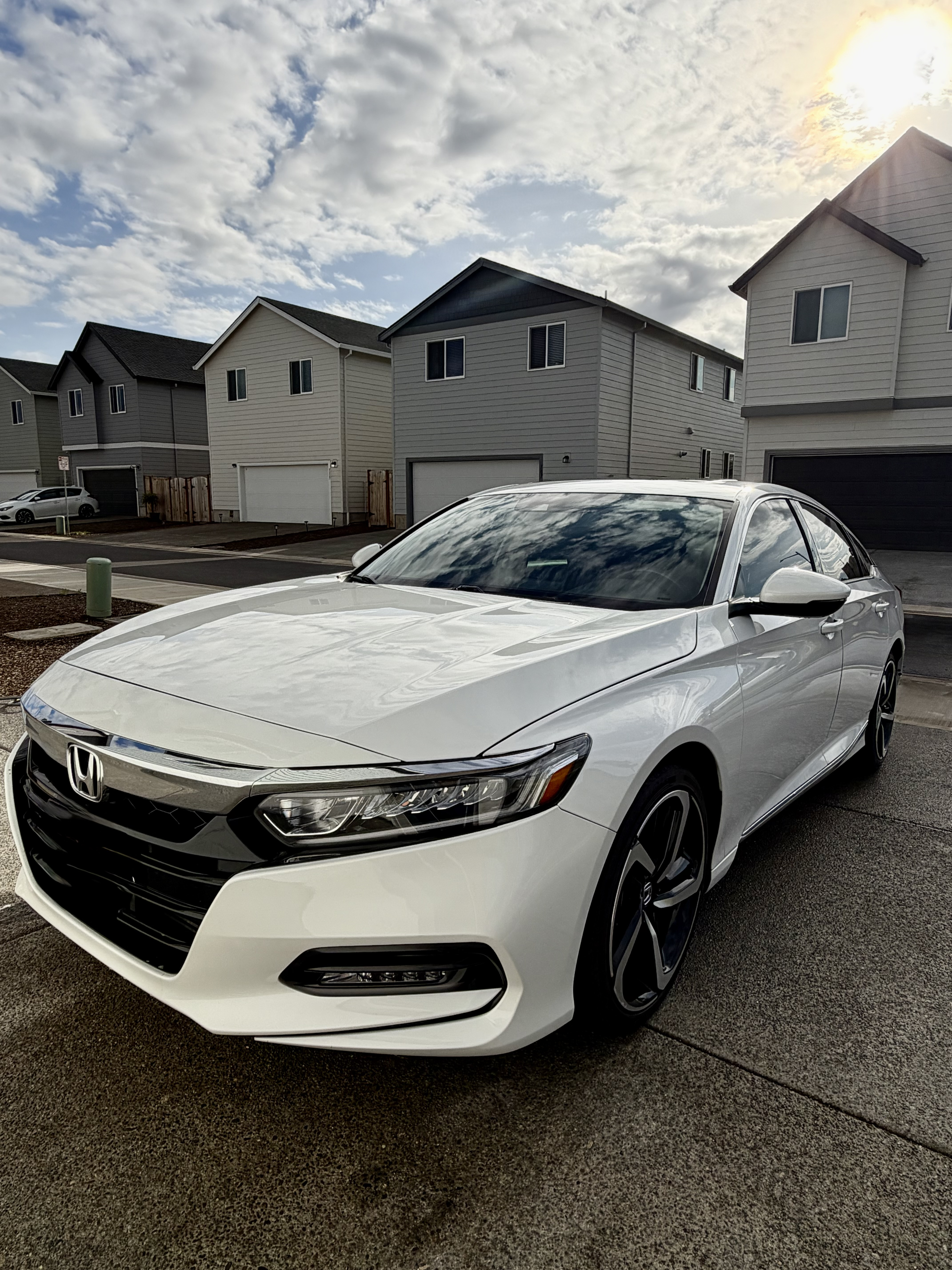 Used 2018 Honda Accord EX-L image 1