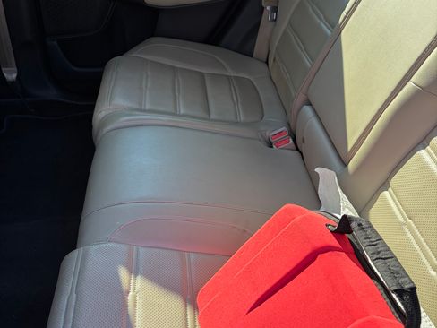 Used 2017 Honda CR-V EX-L image 10