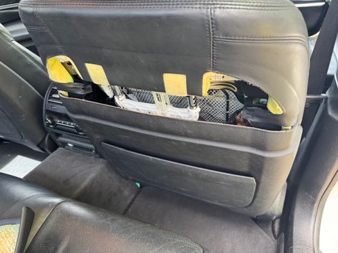 Used 2013 BMW 750i xDrive image 12