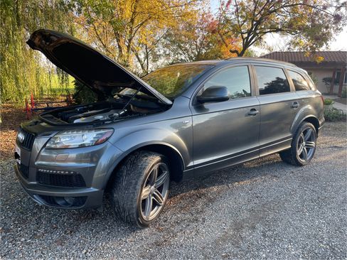 Used 2015 Audi Q7 TDI Prestige w/ Prestige Package image 8