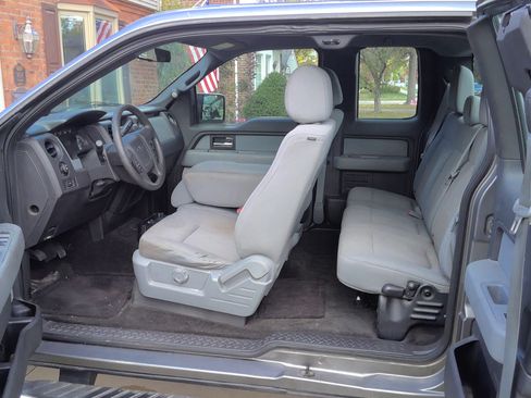 Used 2014 Ford F150 STX w/ Equipment Group 201A Mid image 8