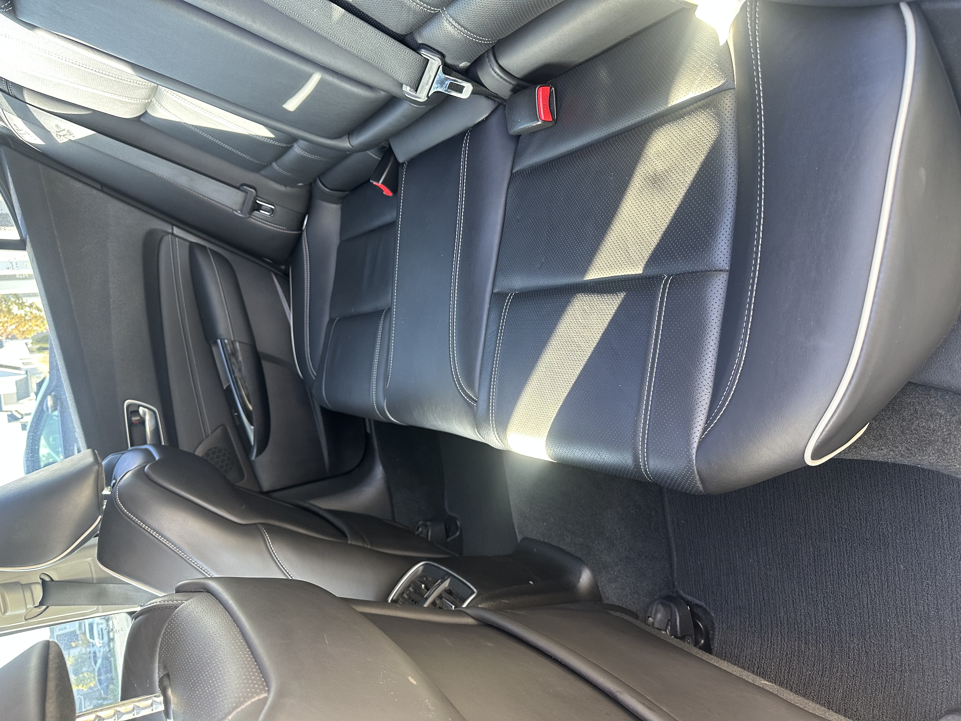 Used 2018 Acura TLX w/ Technology Package FWD image 10