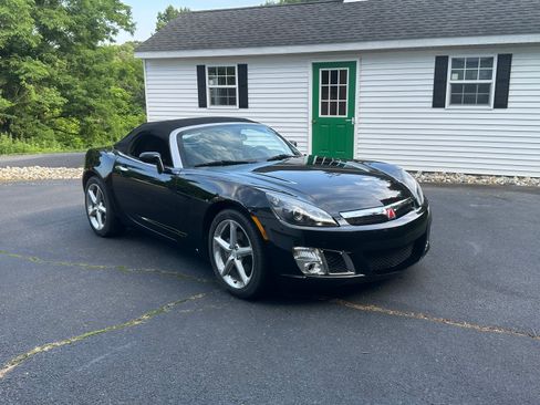 Used 2007 Saturn Sky Red Line RWD image 4