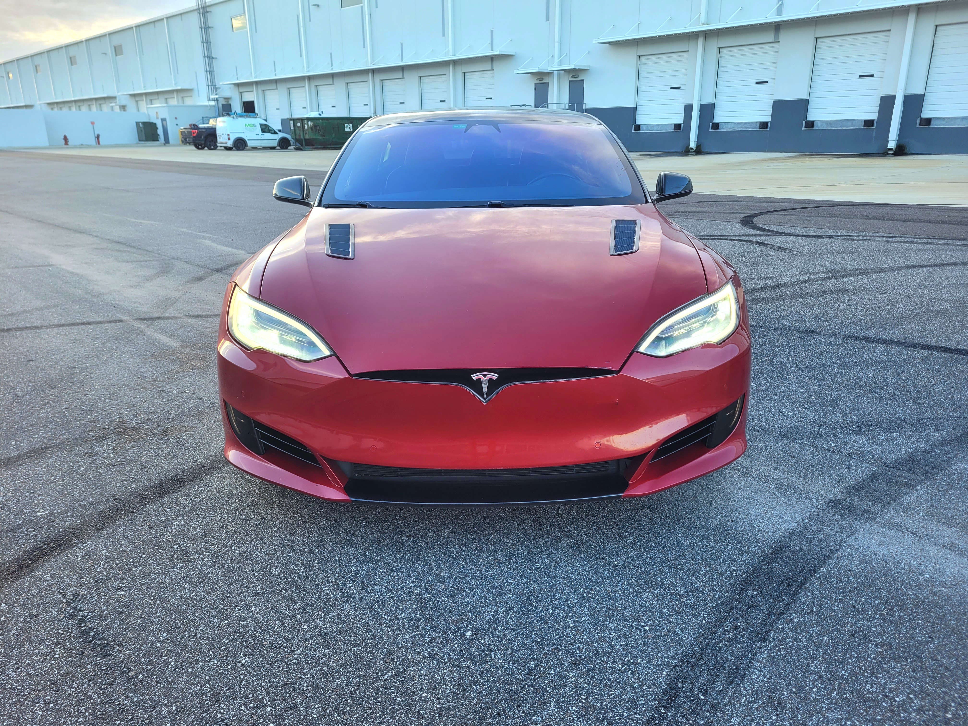 Used 2019 Tesla Model S Performance AWD/4WD image 10