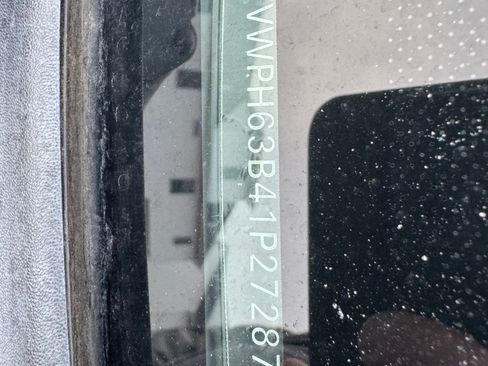 Used 2001 Volkswagen Passat GLS image 23