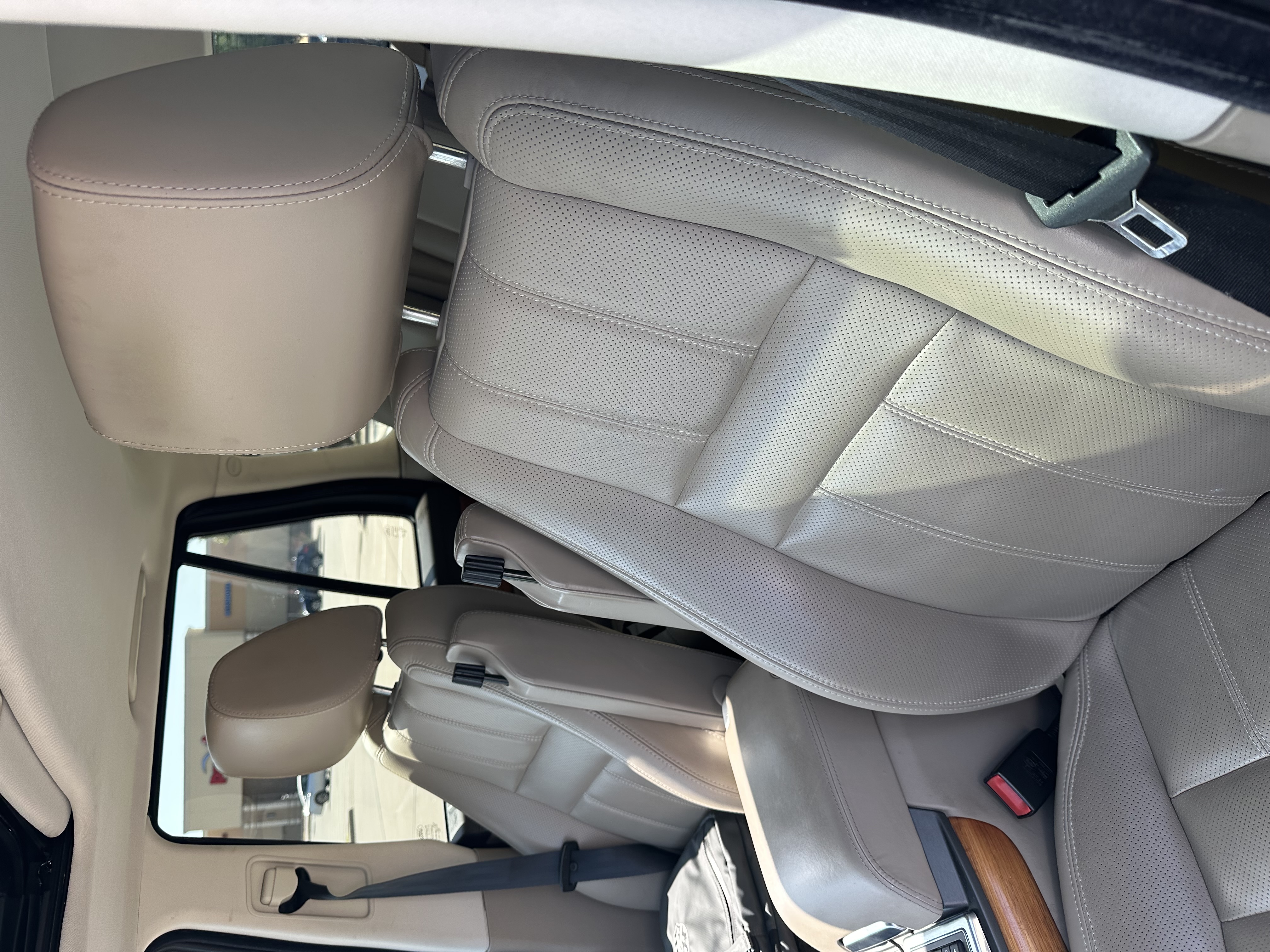Used 2012 Land Rover Range Rover Sport HSE LUX AWD/4WD image 10