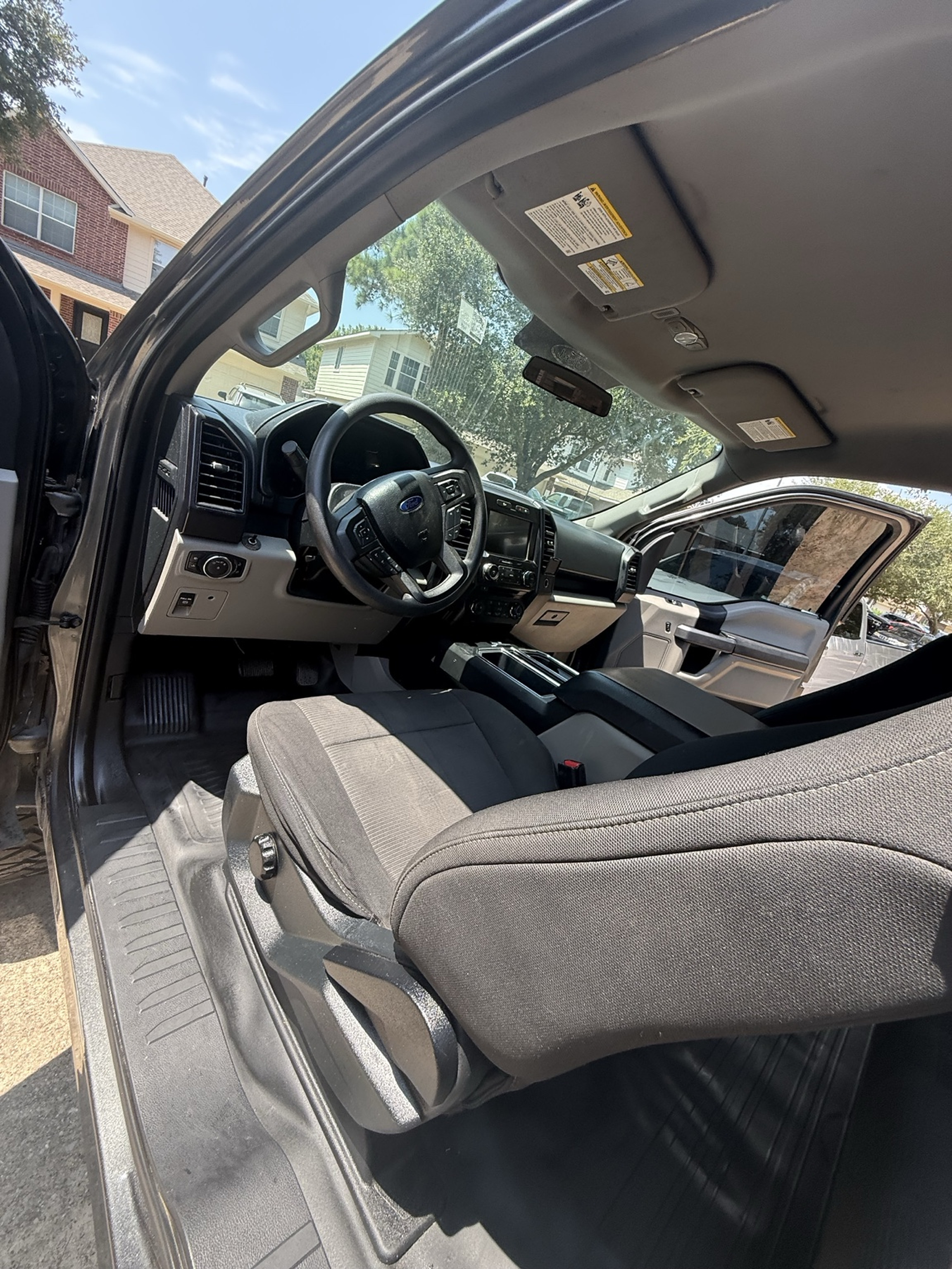 Used 2017 Ford F150 XL w/ Equipment Group 101A Mid RWD image 22