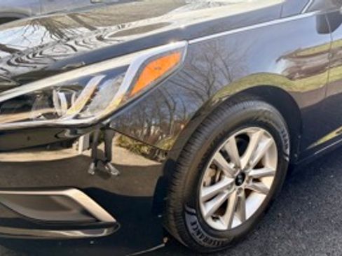 Used 2016 Hyundai Sonata SE image 9