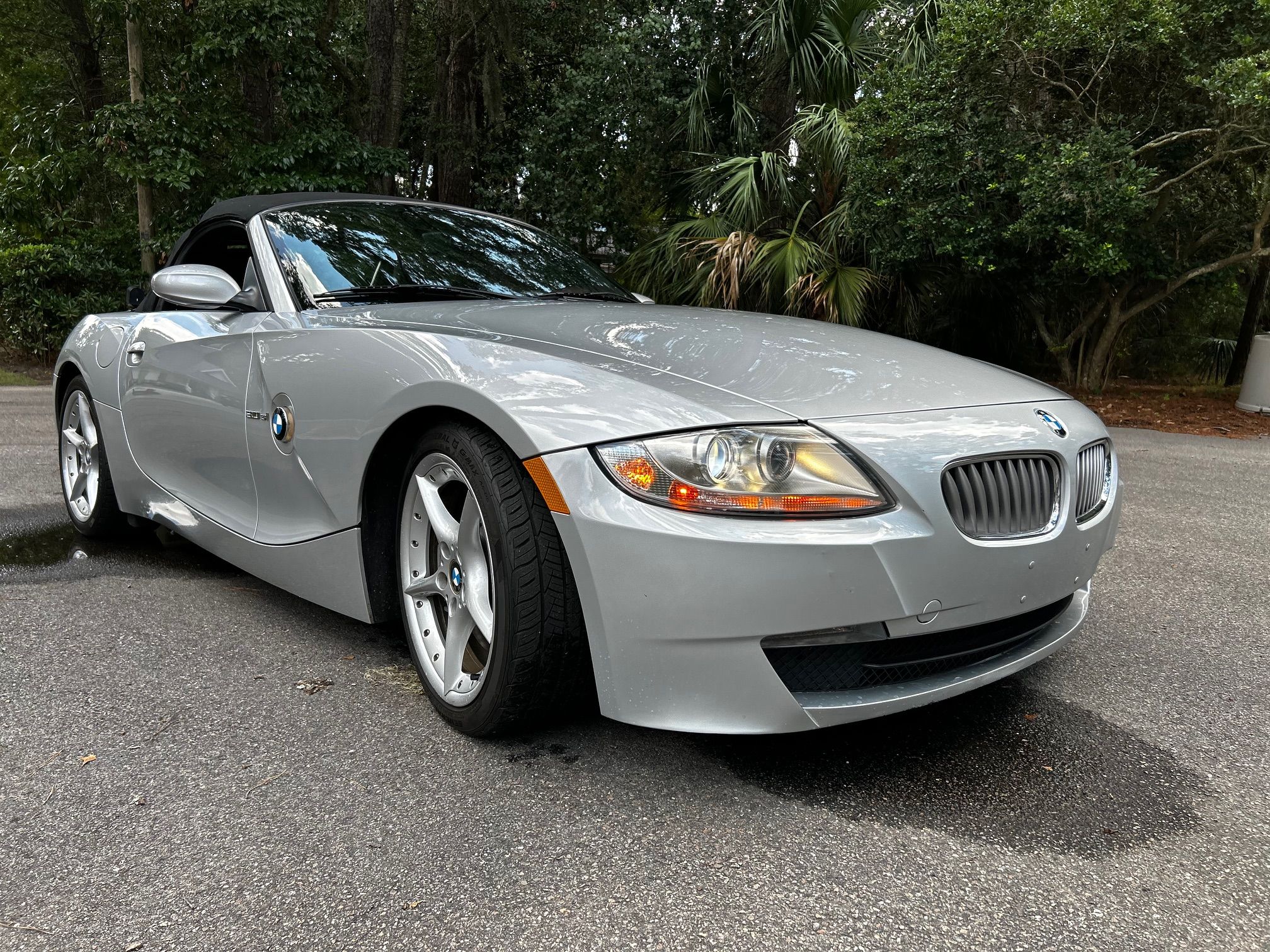Used 2008 BMW Z4 3.0si RWD image 4