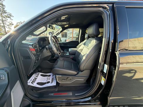 Used 2025 Ford F150 Raptor image 13