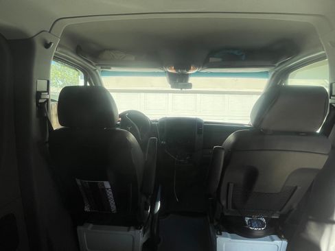 Used 2016 Mercedes-Benz Sprinter 2500 image 10