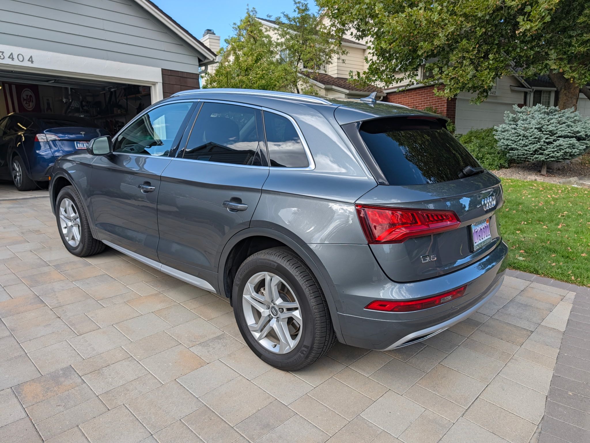 Used 2019 Audi Q5 2.0T Premium w/ Convenience Package AWD/4WD image 5