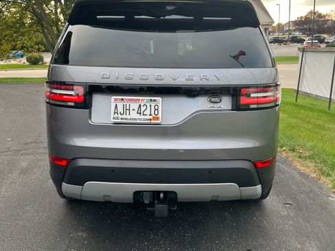 Used 2020 Land Rover Discovery HSE image 12