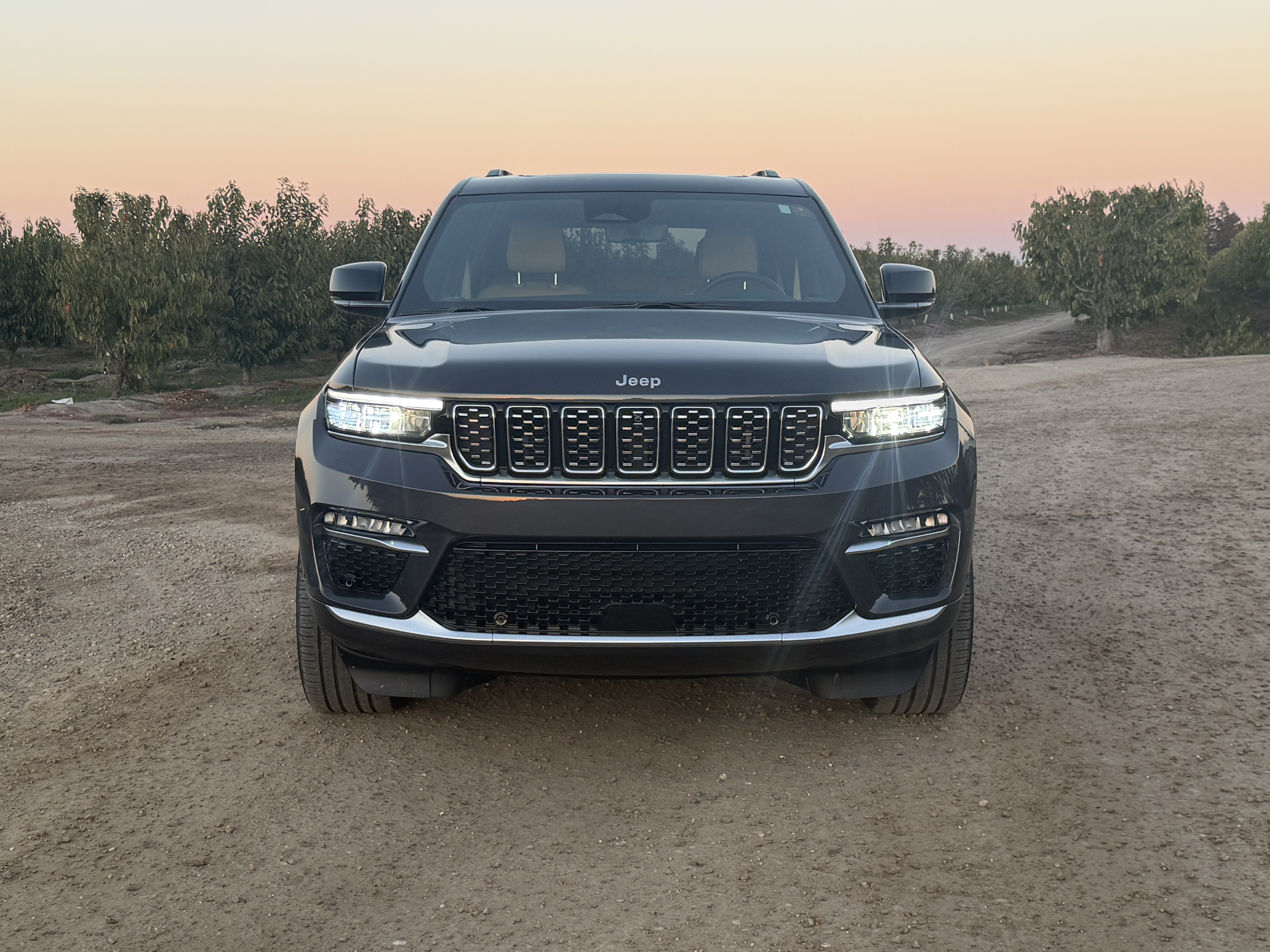 Used 2024 Jeep Grand Cherokee Summit w/ Adv Protech Group IV AWD/4WD image 6