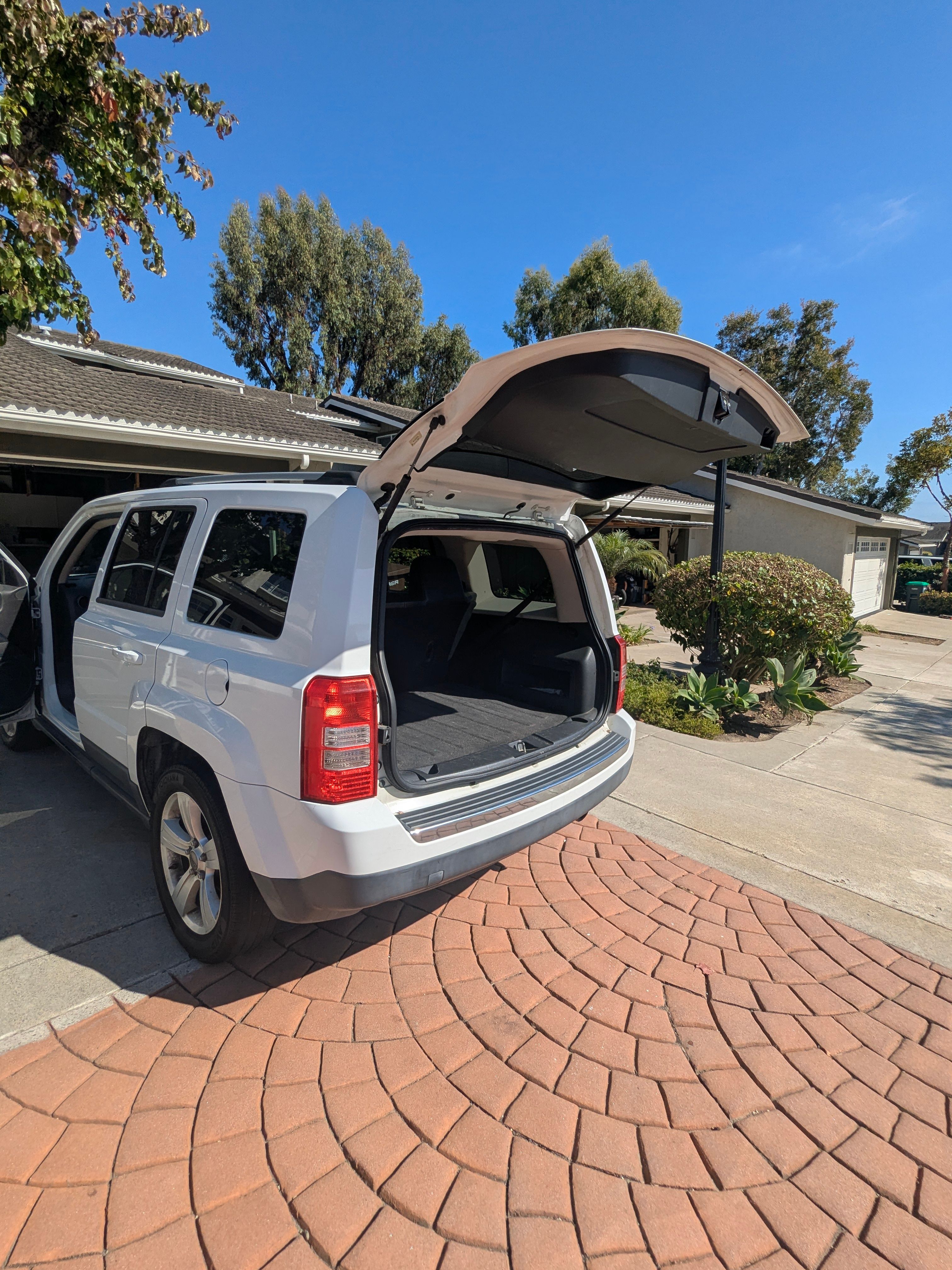 Used 2012 Jeep Patriot Limited FWD image 4