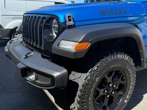 Used 2022 Jeep Wrangler Sport image 2