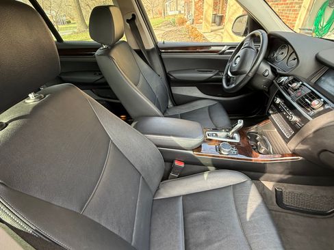 Used 2017 BMW X3 sDrive28i image 11