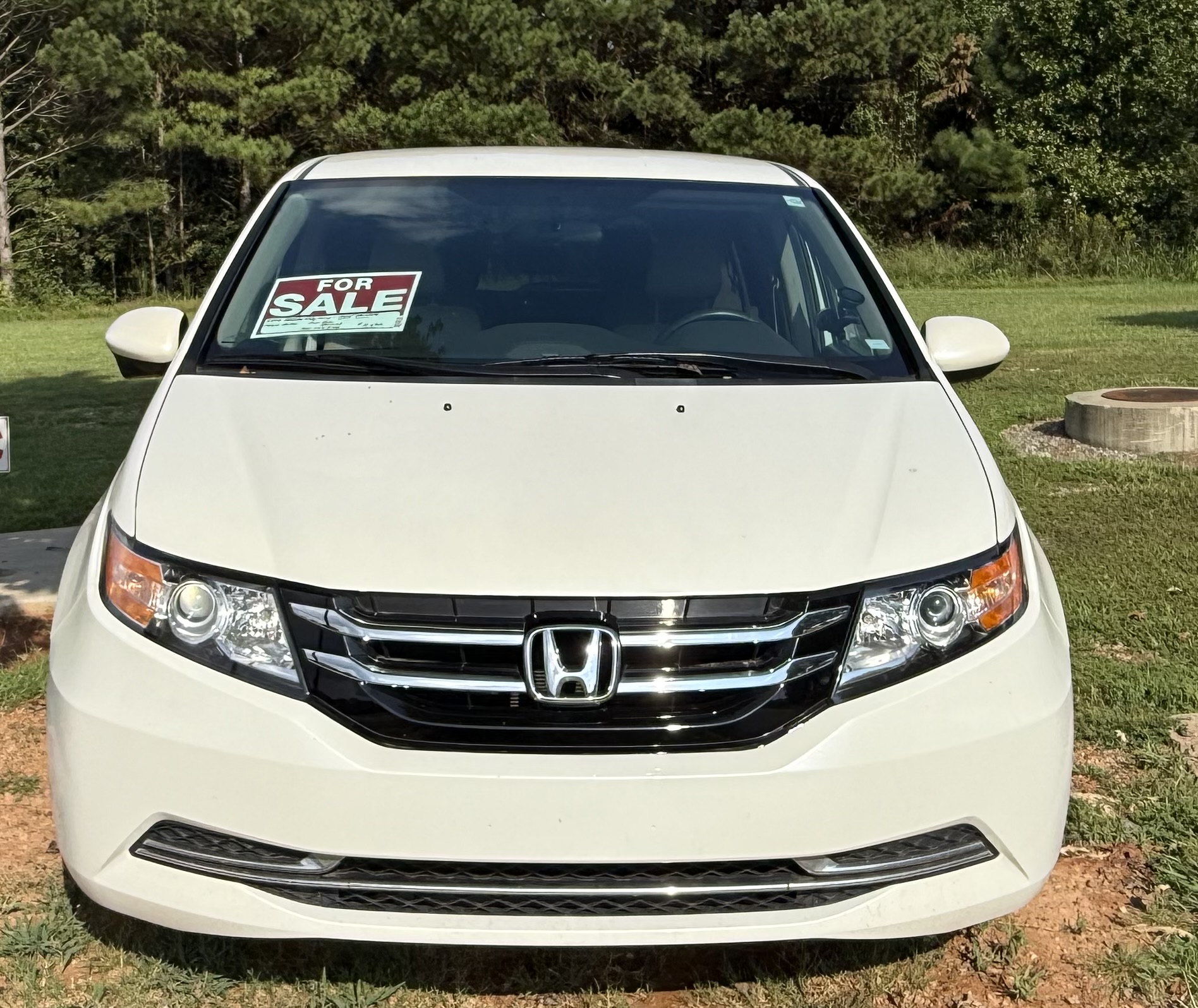 Used 2016 Honda Odyssey SE image 2