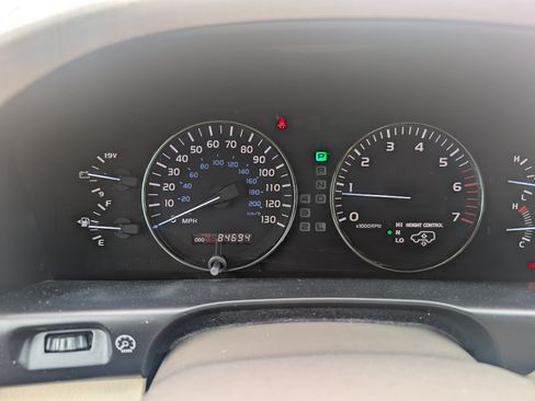 Used 2006 Lexus LX 470 4WD image 10