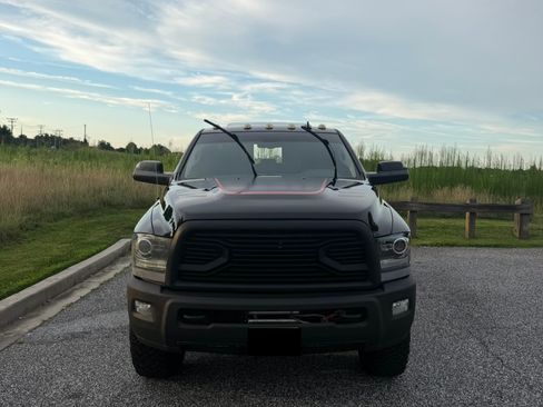 Used 2014 RAM 2500 Power Wagon w/ Luxury Group AWD/4WD image 4