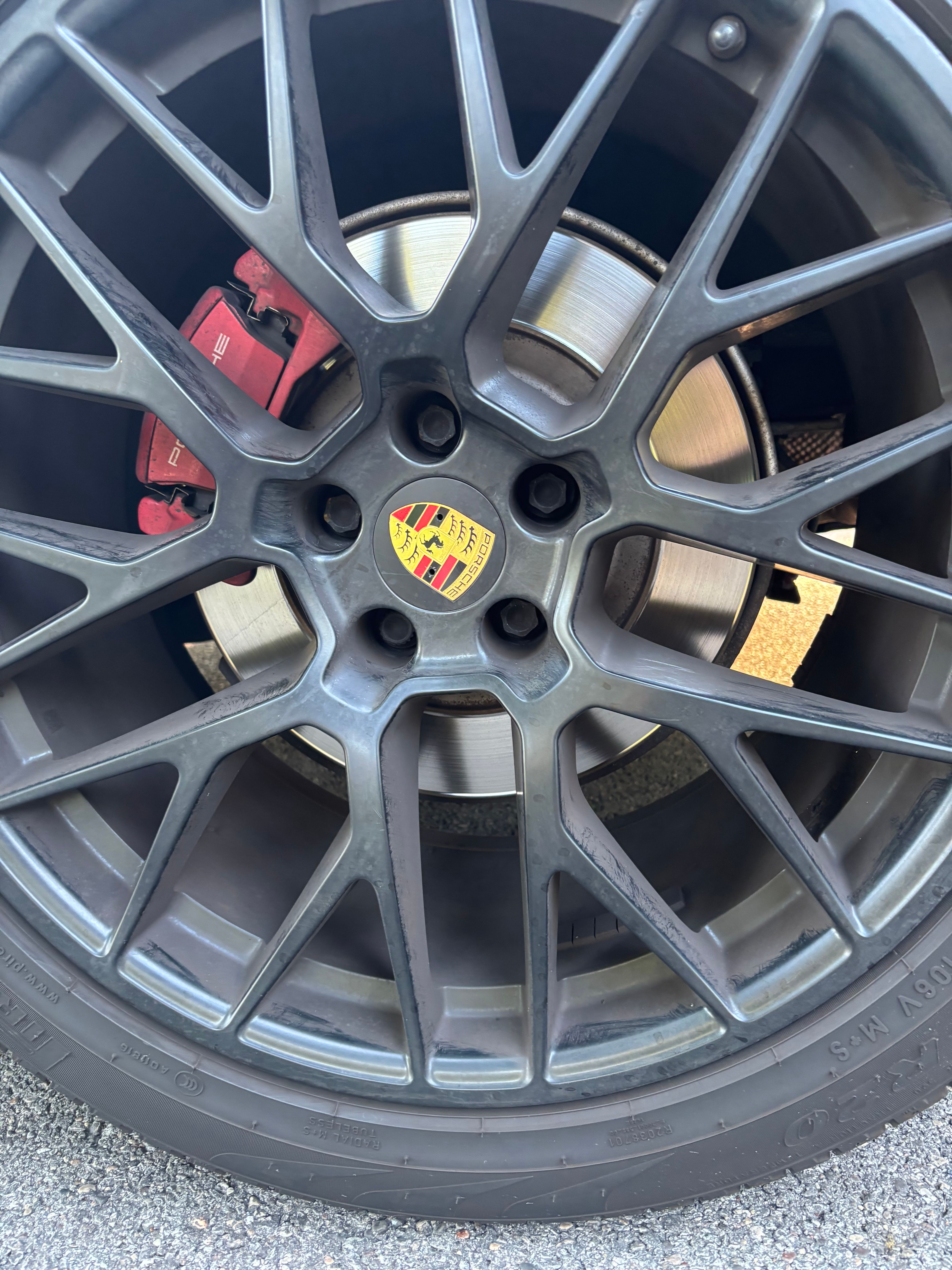 Used 2017 Porsche Macan GTS AWD/4WD image 9
