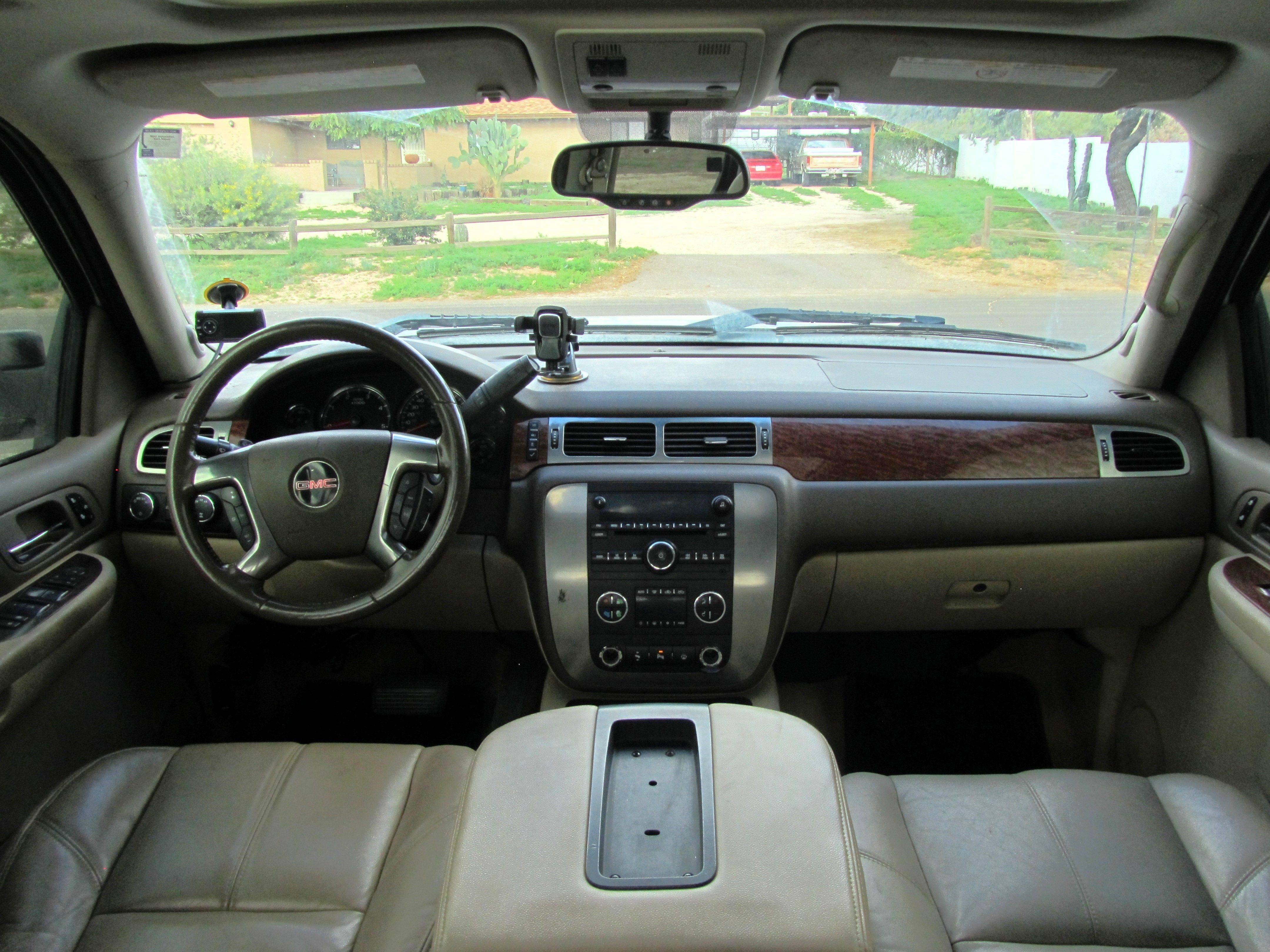 Used 2007 GMC Sierra 3500 SLT w/ Convenience Package AWD/4WD image 10