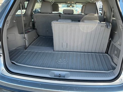Used 2014 Toyota Highlander Plus image 16