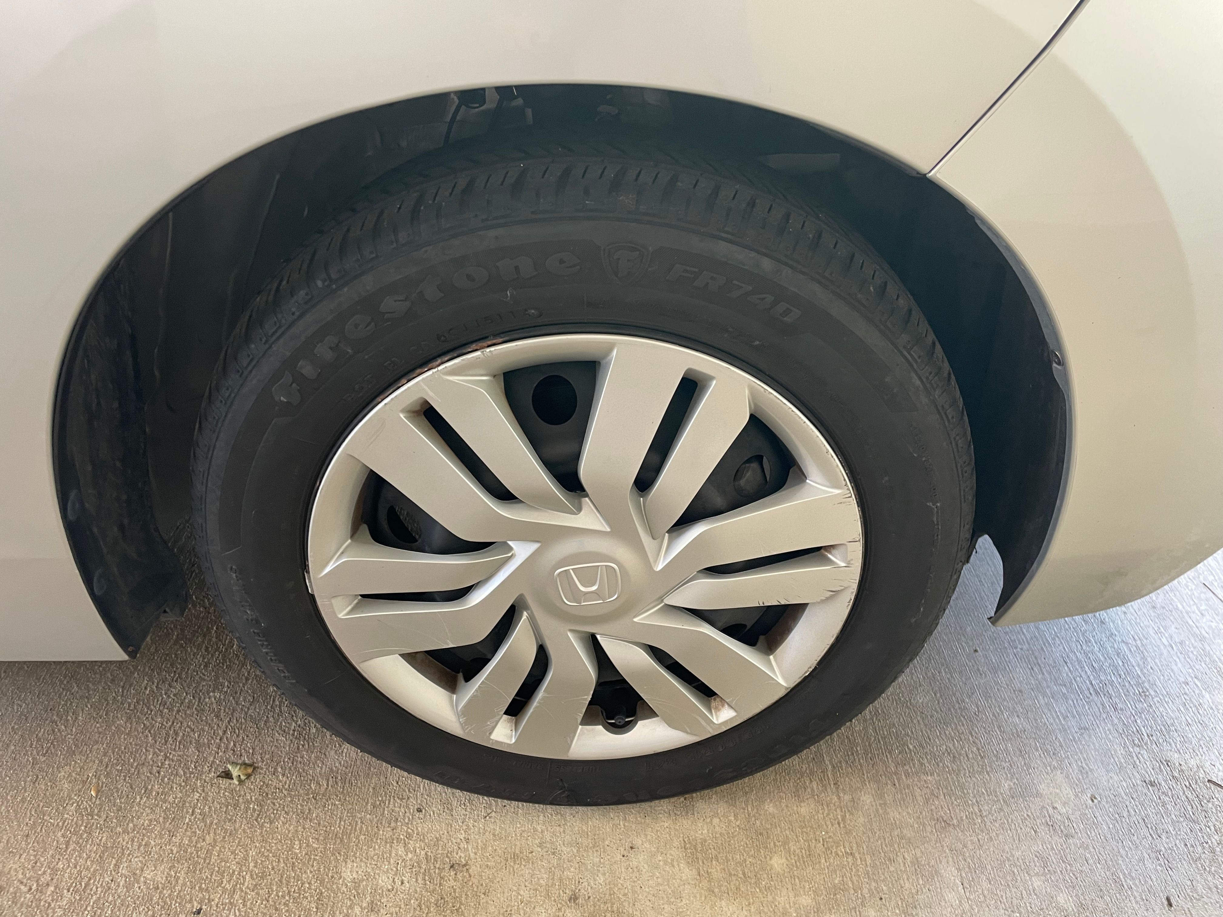 Used 2015 Honda Fit LX image 29
