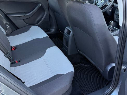 Used 2017 Volkswagen Jetta S image 18