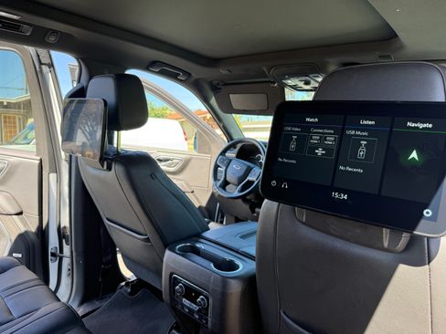 Used 2021 Chevrolet Tahoe RST w/ Rear Media and Nav Package AWD/4WD image 4