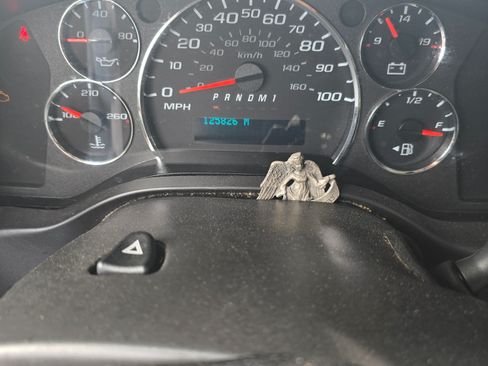 Used 2020 Chevrolet Express 2500 image 6