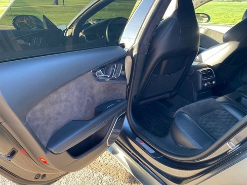 Used 2017 Audi RS 7 Performance image 29