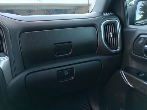 Used 2019 Chevrolet Silverado 1500 LT w/ All-Star Edition image 15