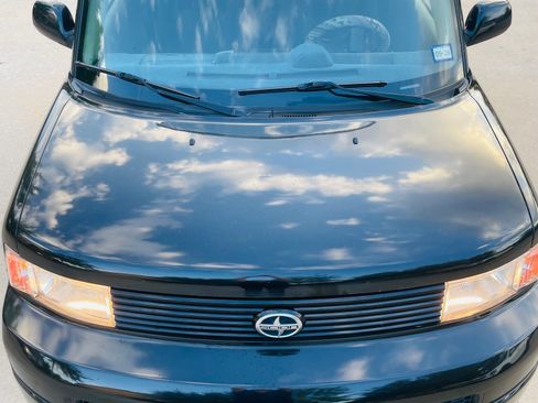 Used 2006 Scion xB image 9