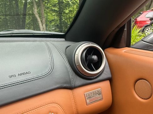 Used 2013 Ferrari California RWD image 23