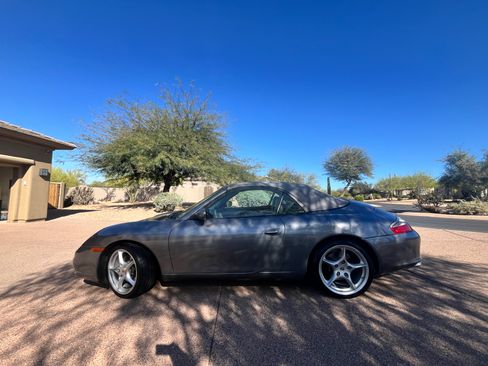 Used 2002 Porsche 911 Cabriolet 2D image 5