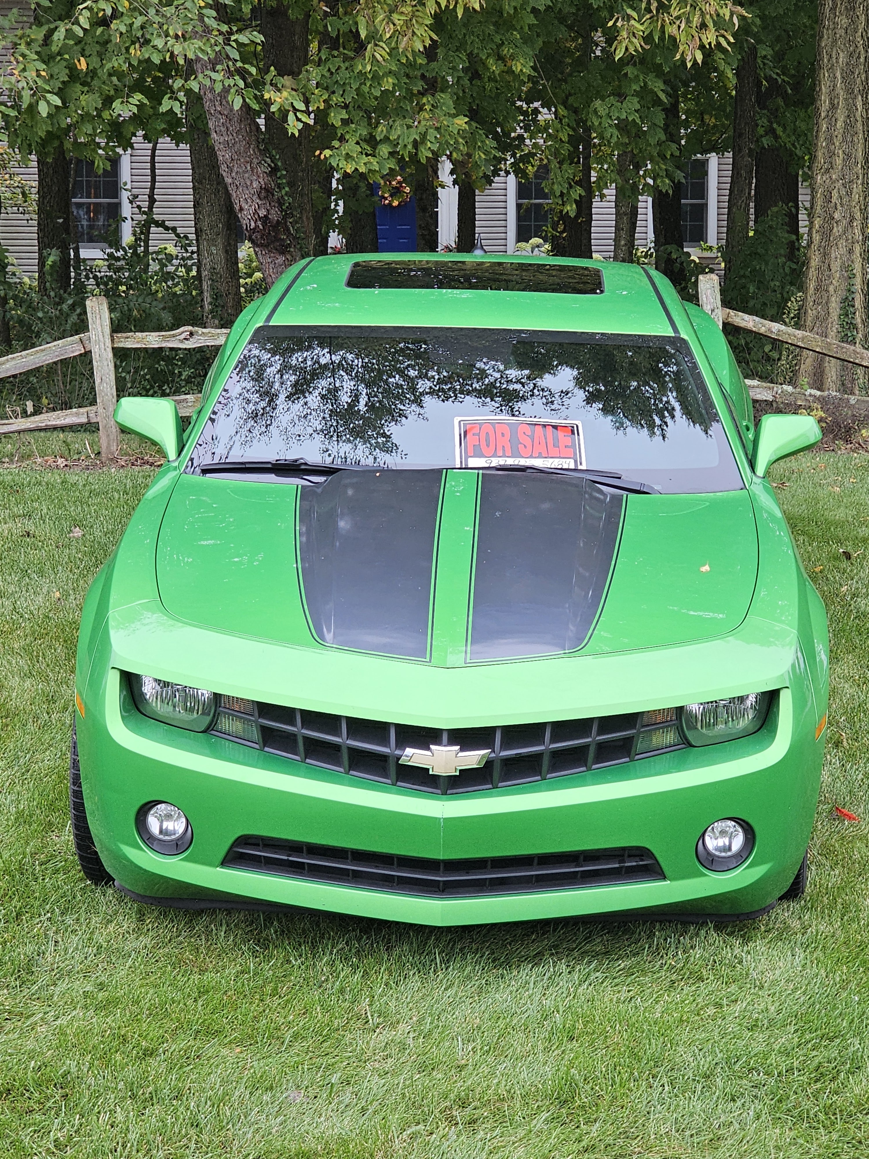 Used 2010 Chevrolet Camaro LT RWD image 4