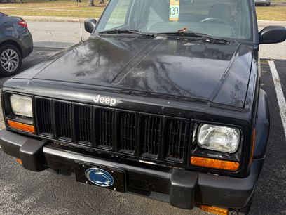 Used 2000 Jeep Cherokee Sport