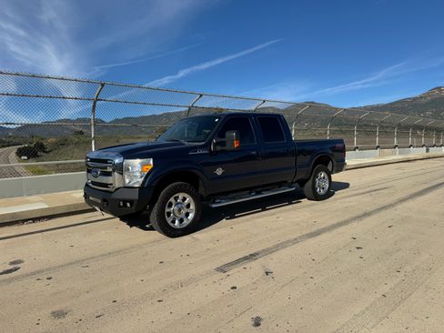 Used 2015 Ford F250 Lariat w/ Lariat Ultimate Package image 1