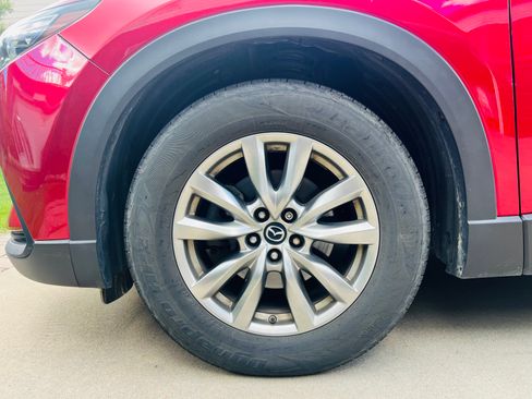 Used 2018 MAZDA CX-9 Touring w/ Touring Premium Package image 14