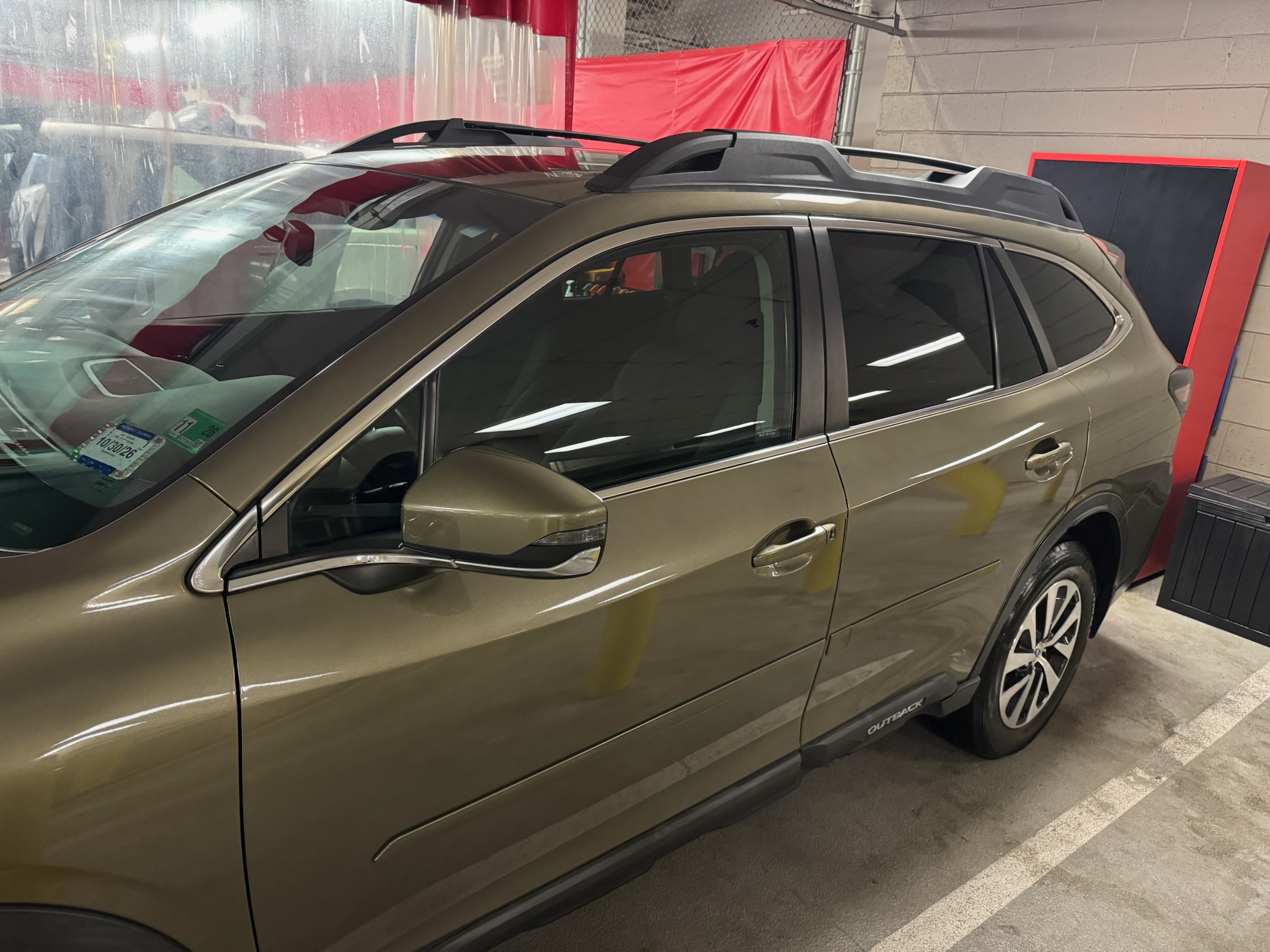 Used 2021 Subaru Outback Premium AWD/4WD image 4