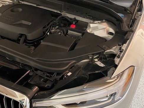 Used 2019 Volvo XC60 T5 Inscription AWD/4WD image 21