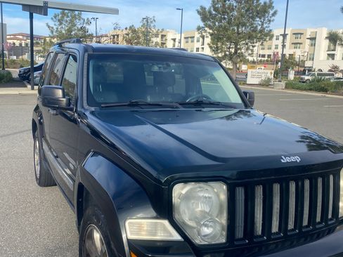 Used 2012 Jeep Liberty Sport image 5