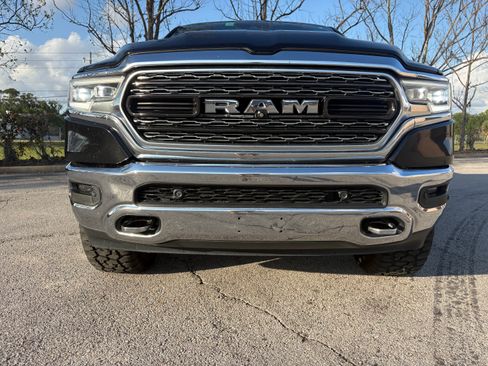 Used 2019 RAM 1500 Limited image 10