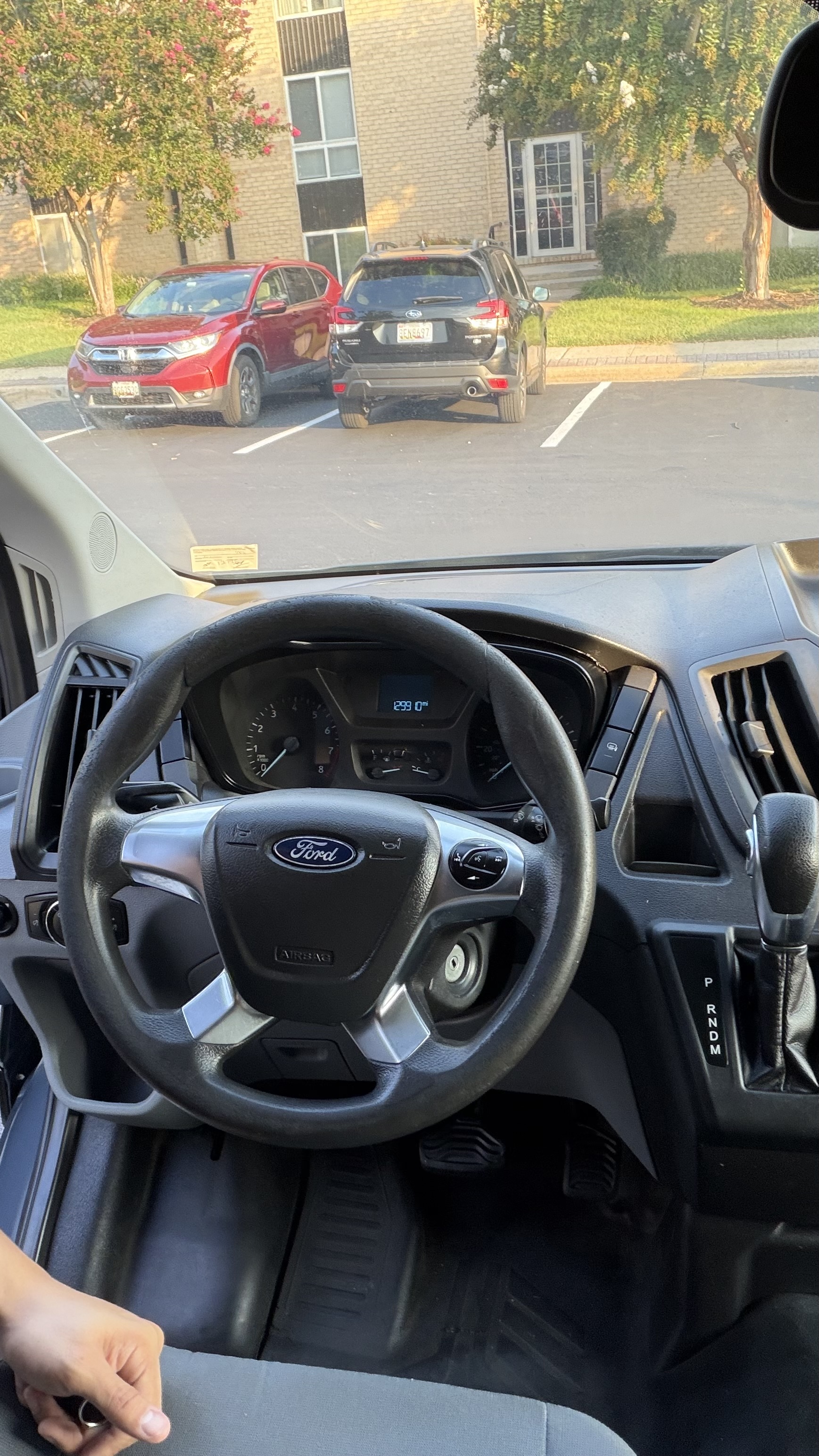 Used 2019 Ford Transit 250 148 High Roof Extended RWD image 9