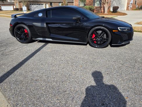 Used 2020 Audi R8 V10 performance image 8