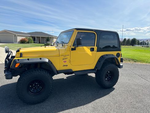 Used 2000 Jeep Wrangler Sport image 15