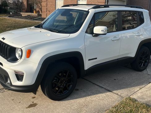 Used 2020 Jeep Renegade Altitude image 13
